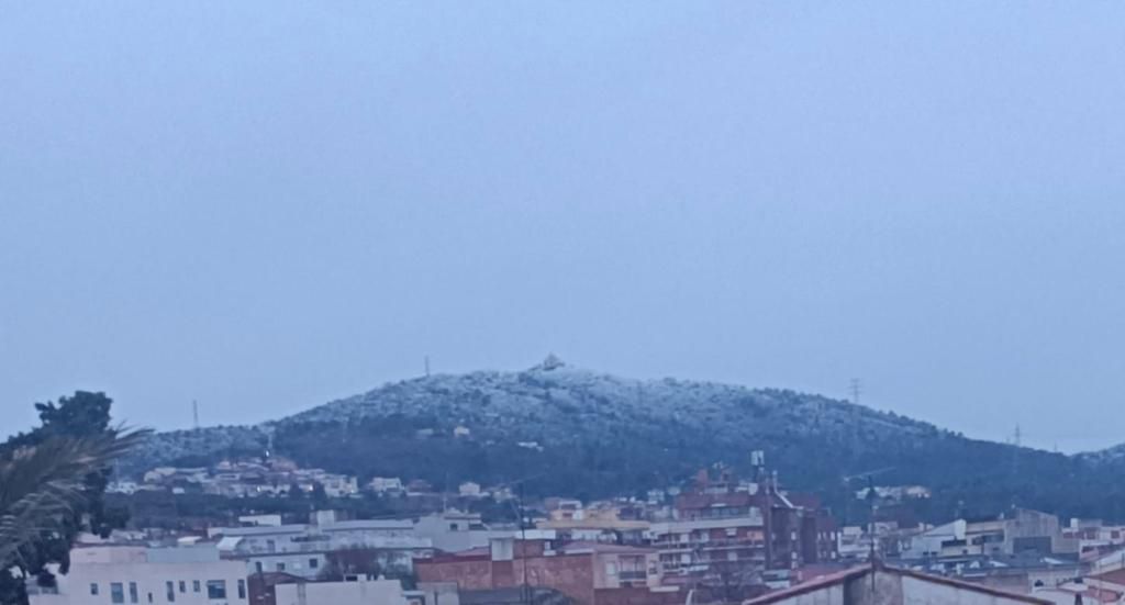 Montaña de Sant Ramon, en una vista desde Sant Boi