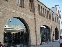S'inaugura la nova seu de Colles Geganteres de Catalunya