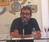 Además de escribir Safaris inolvidables, Fernando Clemot ha estado impartiendo cursos de literatura y escritura creativa en diversos centros de estudios de Barcelona y alrededores.