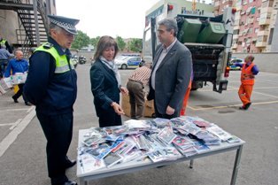 L’AJUNTAMENT HA DESTRUÏT 132.000 CD I DVD INTERVINGUTS PER LA GUÀRDIA URBANA DE L’HOSPITALET DE 2009