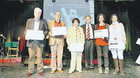 Sant Joan Despí lliura els seus Premis Literaris en el marc de la diada de Sant Jordi
