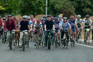El parc ciclista Llobregat obre portes i convida la ciutadania a provar les instal·lacions