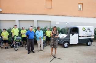 L’ALCALDESSA DÓNA SUPORT ALS SERVEIS DE TALLERS BELLVITGE  