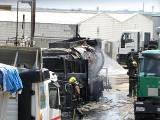 Un camió s'incendia al Polígon Industrial El Fonollar