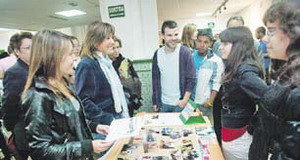 2a mostra d’entitats per a joves de la Florida, Pubilla Cases i Can Serra