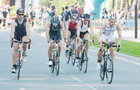 L´alcalde mostra el condol per la mort d´un participant al Triatló