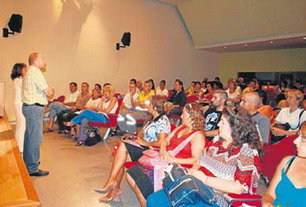 Comencen a treballar les 56 persones que ha contractat l’Ajuntament de Sant Vicenç dels Horts a través dels plans extraordinaris d’ocupació locals