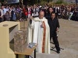 Es col•loca la primera pedra de la nova església de la Parròquia Sant Antoni Maria Claret.