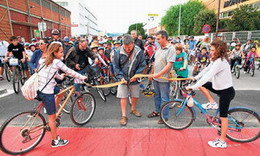 S’inaugura el carril bici de Molins de Rei