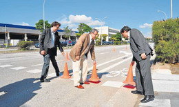 Inaugurat el carril bici de Laureà Miró que connecta Sant Feliu de Llobregat amb Molins de Rei