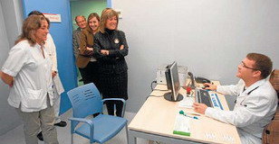 La alcaldesa de l’Hospitalet Núria Marín, visita el Servei d’Urgències del Hospital General de l’Hospitalet
