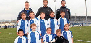 Mauricio Pochettino i Javi Márquez visiten l’Escola de l’Espanyol