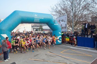 El marroquí Abderrahim El Jaafari, guanya la Mitja Marató Gavà-Castelldefels-Gavà