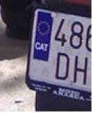 Multat per dur el CAT a la matrícula