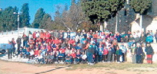 Imatge dels participants a la primera de les Caminades Populars