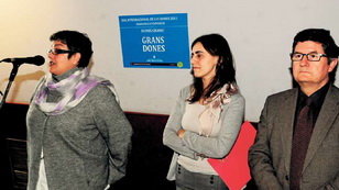 El Prat acull l’exposició “Dones grans, grans dones”
