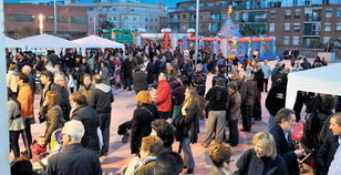 Inaugurada una remodelada Plaza Blas Infante