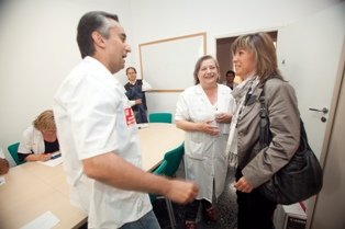 Núria Marín dóna suport a la Junta Personal de l'Hospital de Bellvitge