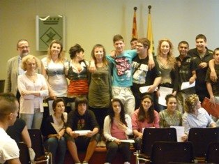 Els alumnes que han finalitzat el curs amb el seu diploma acreditatiu