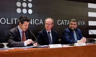 La UPC posa en marxa el primer màster en Navegació Aèria i Aeroports