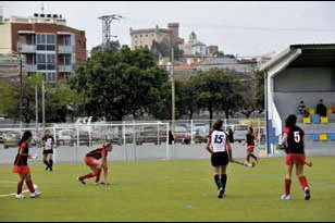 El Castelldefels HC femení puja a la màxima categoria de l’hoquei espanyol