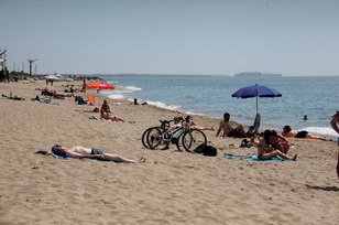 “Esport i salvament” es torna a encarregar del servei de socorrisme a la platja