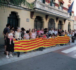 L’Ajuntament de Sant Joan Despí defensa el model d’immersió lingüística