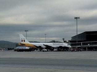 El Aeropuerto de Barcelona-El Prat estrena nueva ruta a Londres-Gatwick