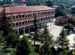 El col·legi Sant Lluís-Bosch obté el certificat d’escola multilingüe