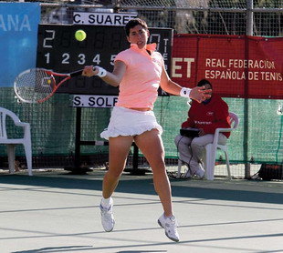 Carla Suárez durante el partido de la Final contra Silvia Soler