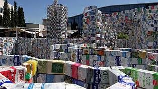 Planta única y pionera de reciclaje de envases Tetra Pac en Castellbisbal