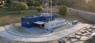 La comissaria dels Mossos d'Esquadra de Sant Vicenç dels Horts, al parc temàtic 'Catalunya en Miniatura'