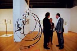 Visita al Centre d’Art Tecla Sala de l’alcaldessa, Núria Marín, i el conseller de cultura, Ferran Mascarell