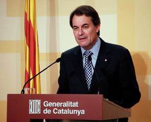 La cervecera Damm amplía su almacén logístico en El Prat de Llobregat