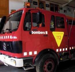 Els Bombers de la Generalitat han treballat en una fuita de monòxid a l’Hospitalet de Llobregat on ha mort una persona