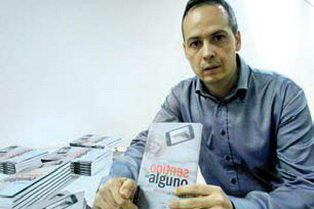 L’escriptor Agustín Martínez presenta a Gavà el seu llibre “Sentido sin alguno”