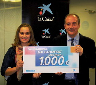 “la Caixa” premia a 13 clients del Baix Llobregat amb una paga de 1.000 euros