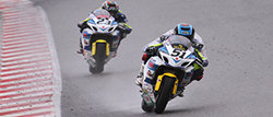Santi Barragán se estrena con Suzuki subiendo al podio