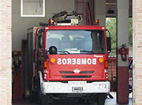 Tres ferits lleus en l'incendi d'un habitatge a Sant Boi de Llobregat