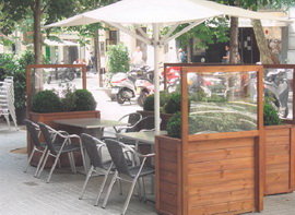 CiU denuncia que l’ajuntament no aplica als restauradors la nova tarifa per instal·lar taules a la via pública