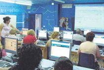 Cibercast y aulas de PQPI renuevan sus equipos informáticos gracias a una aportación de Cofidis