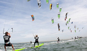 La cuarta y última etapa del MINI Kitesurf Tour Europa en Castelldefels