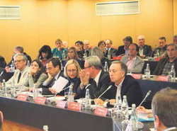        Algunos alcaldes y concejales de la comarca integran el plenario de la AMB