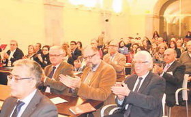 L’alcalde i el Síndic de Sant Feliu assisteixen a la presentació anual de l’informe dels síndics locals