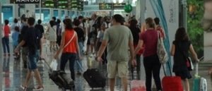 Dos millones de pasajeros pasarán estas Navidades por El Prat