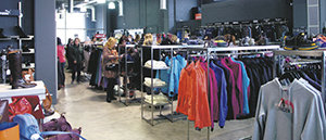 Los “outlets” se anticipan a Viladencans: Ofertas y marcas a precios muy asequibles en Sant Just Desvern