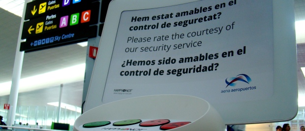 Aena instala en el Aeropuerto de Barcelona-El Prat un dispositivo para controlar la calidad de los servicios