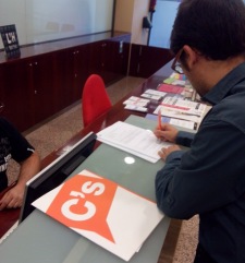 Ciutadans de L’Hospitalet demana no cedir locals municipals per la consulta