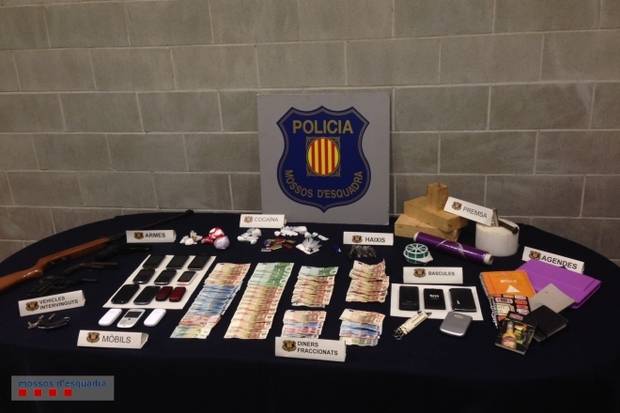 Mossos d’Esquadra desmantella un punt de venda de cocaïna a Collbató i deté a tretze persones per tràfic d’estupefaents