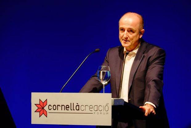 El Fórum Cornellà Creació cierra la temporada con el ex ministro socialista Miguel Sebastián